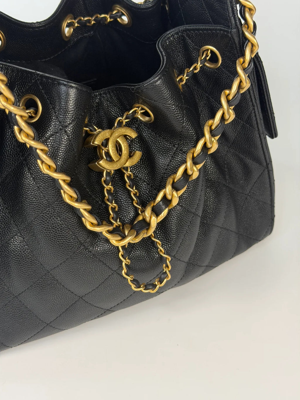 CHANEL 25 SMALL IN BLACK CAVIAR LEATHER WITH GOLD HARDWARE