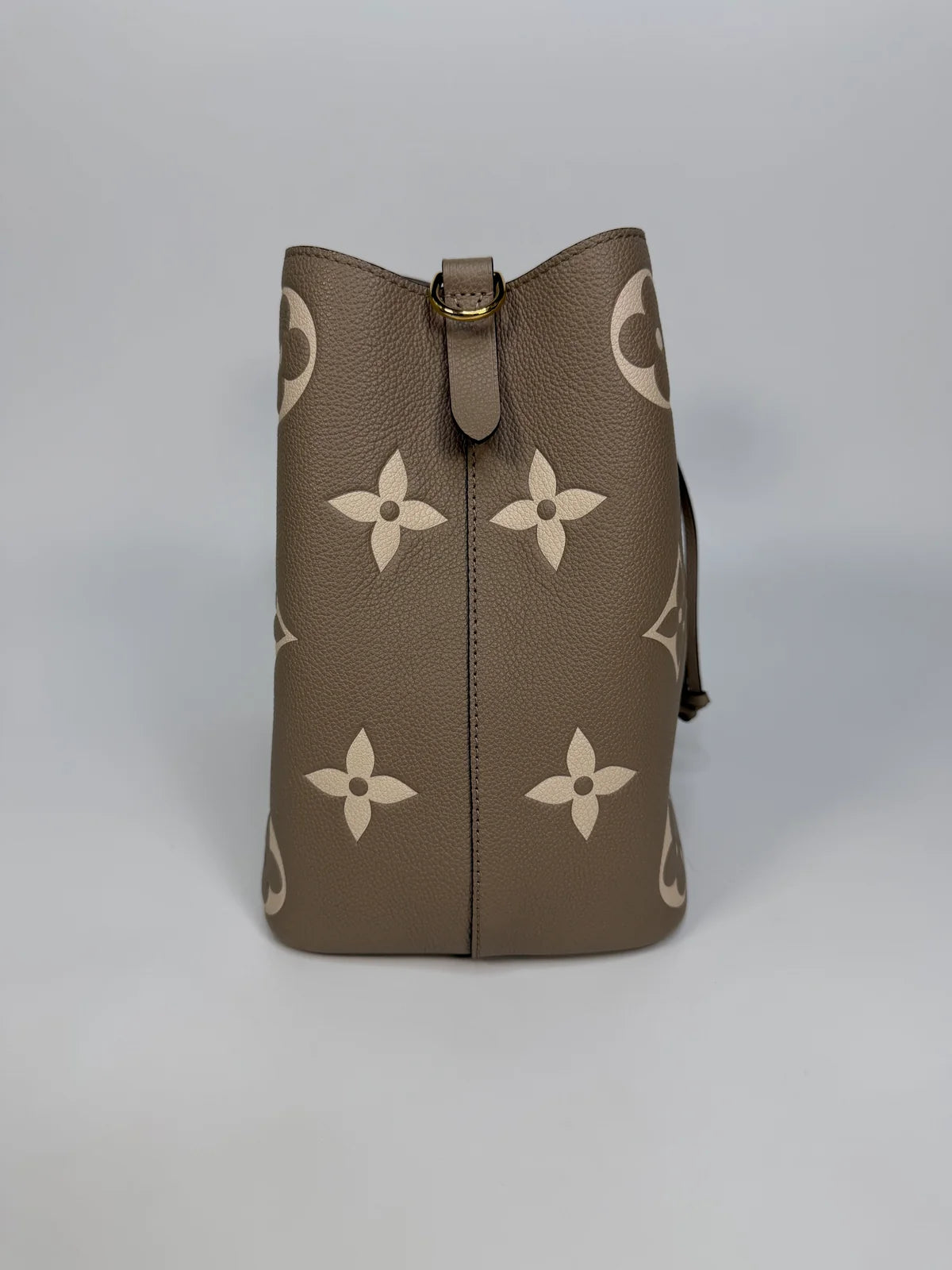 LOUIS VUITTON NÉONÓE BUCKET BAG MM BI COLOUR EMPEREINTE