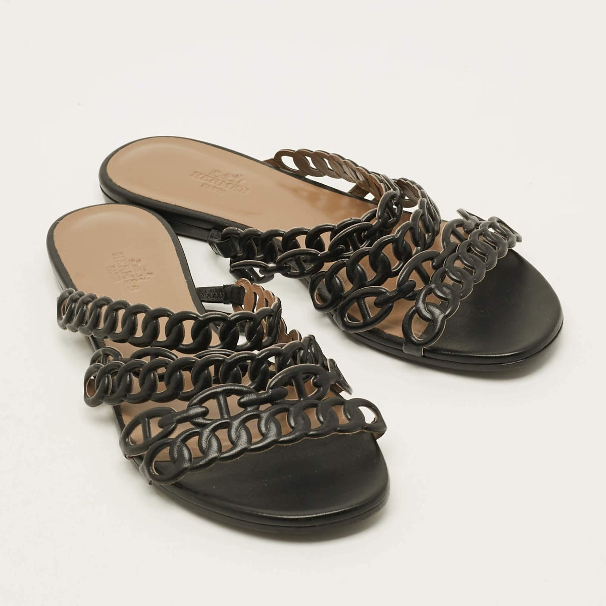 Hermès Chaine d'Ancre Rivage Size 36 Black Leather Flat Slide