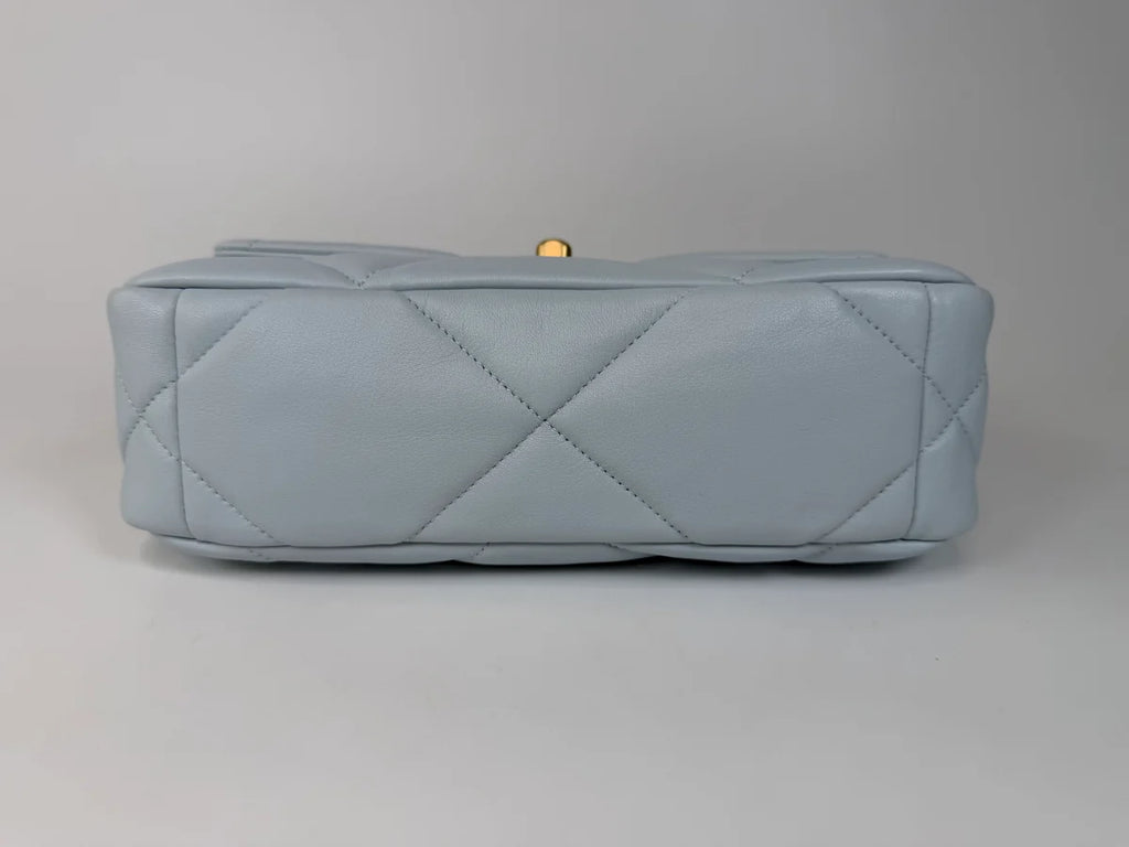 CHANEL 19 SMALL IN BLUE LAMBSKIN LEATHER WITH MIXED HARDWARE