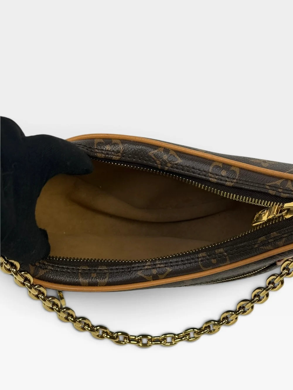 LOUIS VUITTON LOOP BAG IN BROWN MONOGRAM WITH GOLD HARDWARE