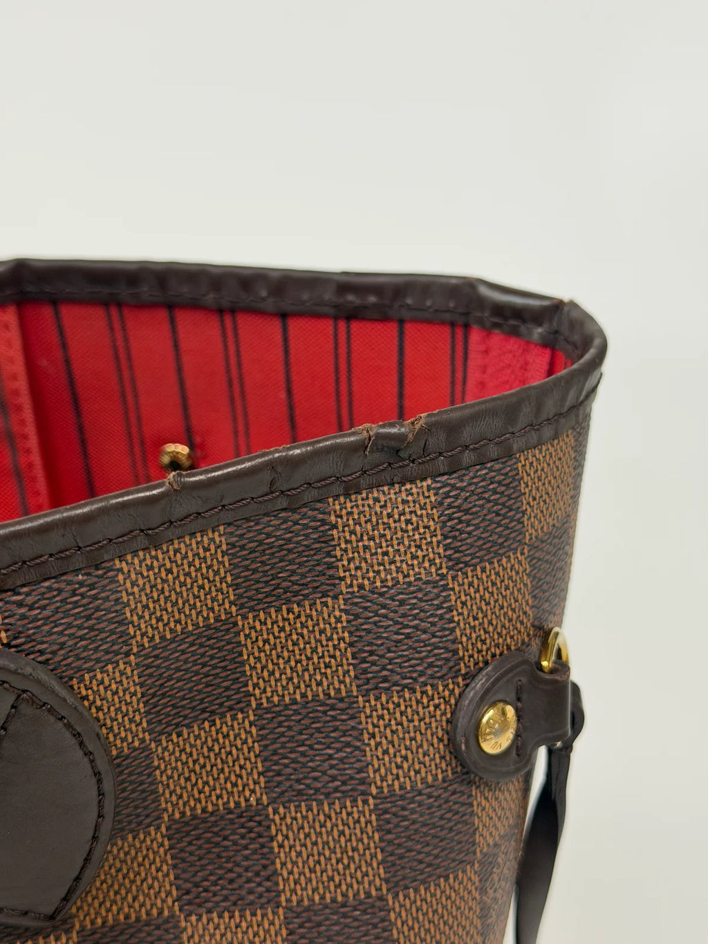 LOUIS VUITTON NEVERFULL MM IN DAMIER EBENE CANVAS GOLD HARDWARE