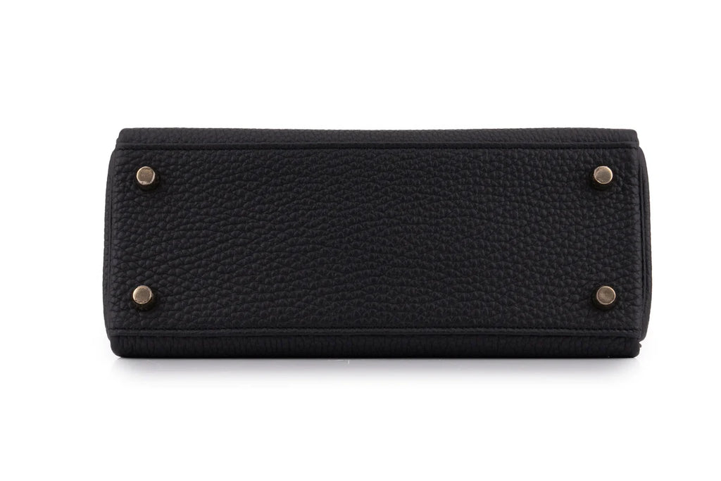 Hermès Kelly 25 Retourne Togo Noir GHW