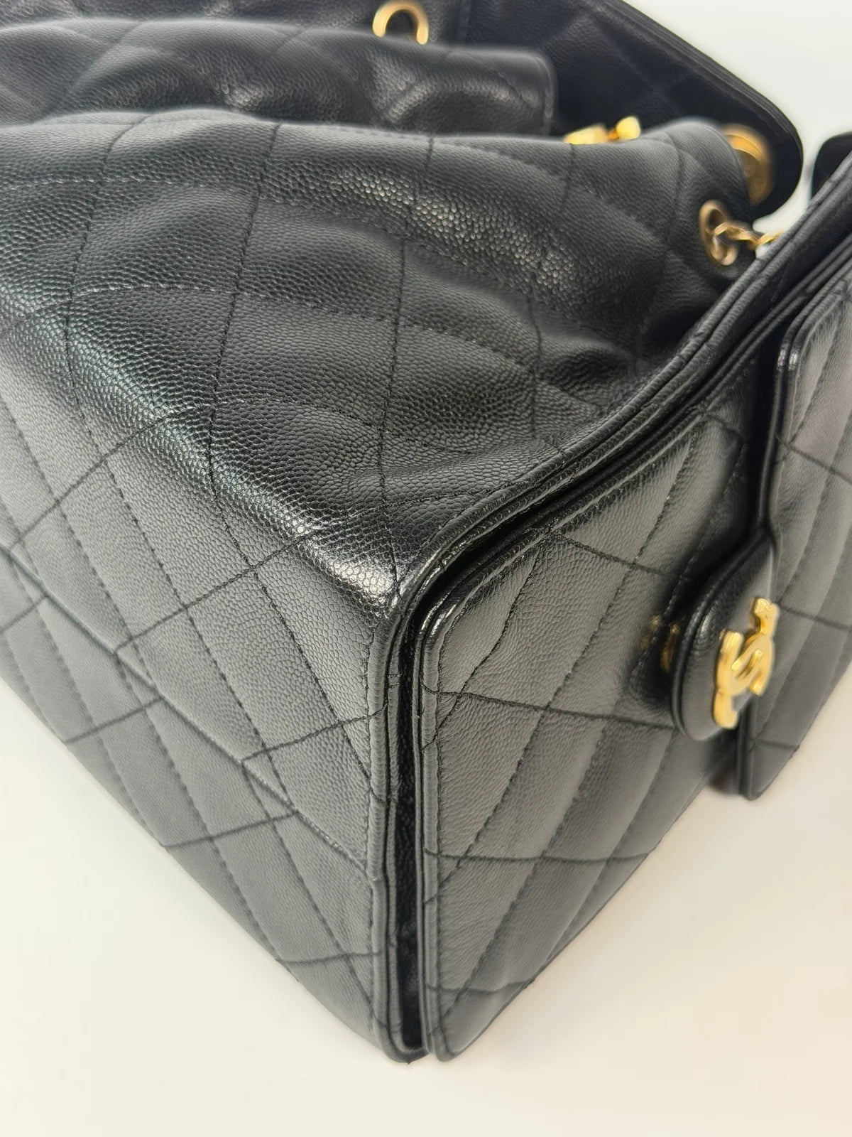 CHANEL 25 SMALL IN BLACK CAVIAR LEATHER WITH GOLD HARDWARE