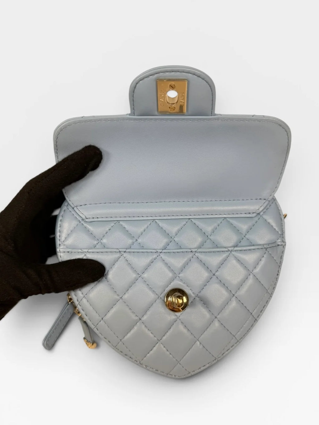 CHANEL HEART BAG LARGE IN BLUE LAMBSKIN LEATHER WITH PALE GOLD HARDWARE