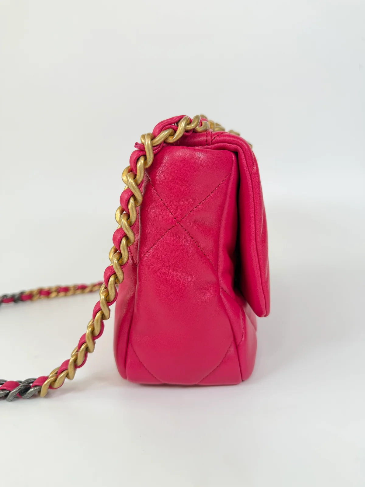 CHANEL 19 SMALL IN PINK LAMBSKIN LEATHER WITH MIXED HARDWARE