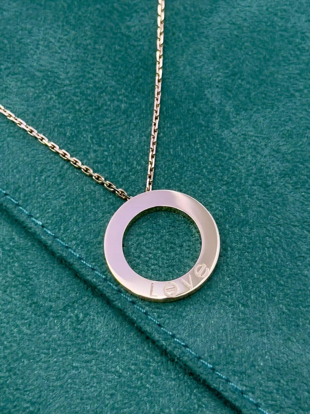 Cartier Love Necklace 3 Diamonds