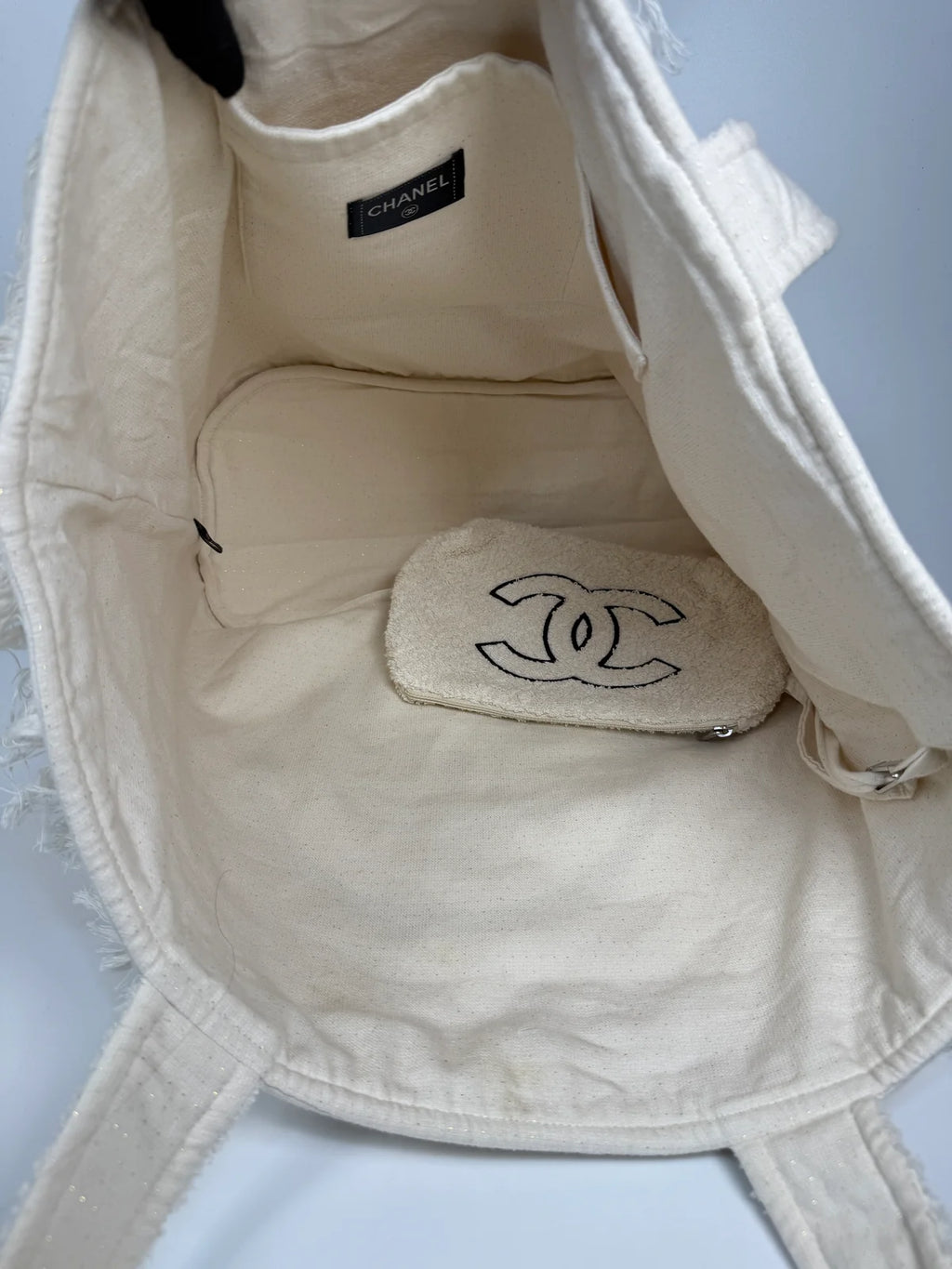CHANEL BEACH BAG IN CREAM TOWELLING