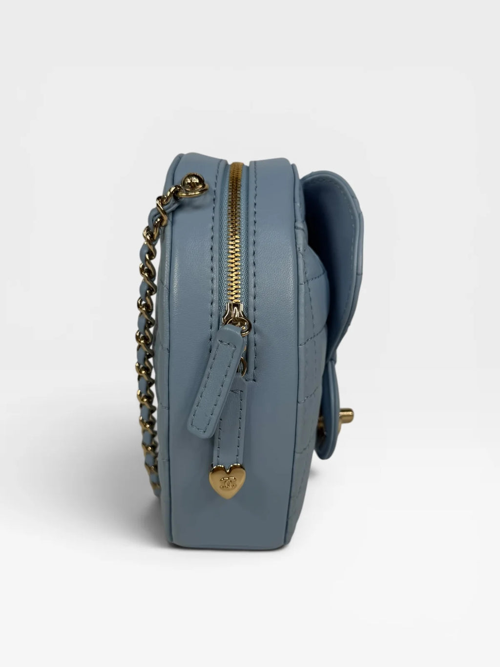 CHANEL HEART BAG LARGE IN BLUE LAMBSKIN LEATHER WITH PALE GOLD HARDWARE